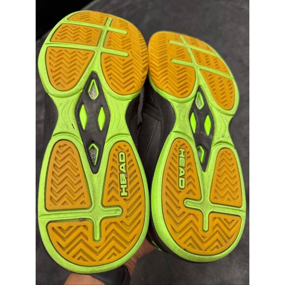 Black and Green HEAD Men’s 8 Court Shoes! In good shape, one minor cosmetic only - Picture 4 of 5